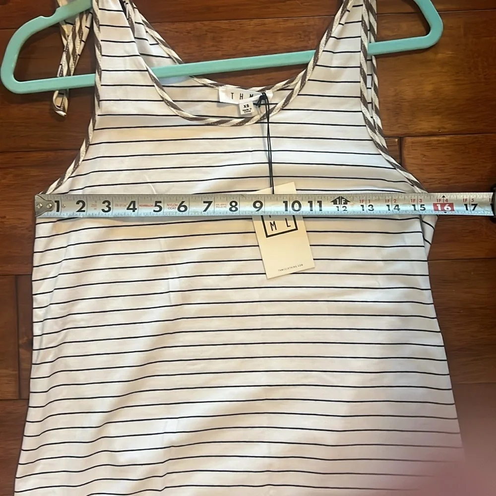 NWT THML Size XS Black & White Striped with Beige around the seams - Picture 7 of 8